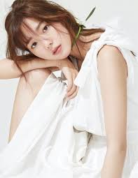 #i'm not a robot #i am not a robot #kdrama #chae soo bin #yoo seung ho #*gif #dang yoo seung ho has been so good these past few episodes #his torment over thinking he is falling in love with something that isnt real #and cant reciprocate #is heartbreaking. Chae Soo Bin 9gag