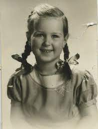 What It Was Like To Grow Up In The 1940s 1940s Hairstyles 1940 S Hair Childrens Hairstyles