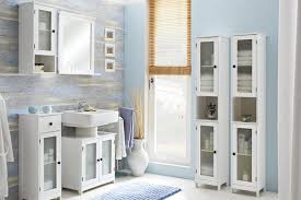 Küche, haushalt & wohnen angebote möbel & deko großgeräte küchengeräte kochen & essen heimtextilien vasagle spiegelschrank fürs bad, wandschrank, badschrank mit höhenverstellbaren regalebenen, sanft schließende scharniere, badezimmer, 54 x. Ratgeber Ein Kleines Bad Gekonnt Gestalten Und Einrichten