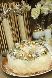 Weihnachtliche Gesteckideen Totensonntag Fachgrosshandel Fur Floristikbedarf Deko Wohnaccessoires In 2020 Weihnachten Deko Weihnachten Advent Deko Weihnachten