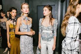 The Best Backstage Photos From New York Fashion Week Spring 2019 Fashion Fashion Week New York Fashion Week