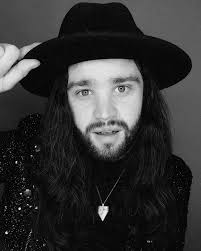 I'd love to say a huge thank you to everybody who checked out the Myke Gray  headline set last night for the New Wave Of Classic Rock Webfest 4! 🖤 It  was