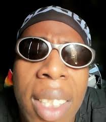 Miarahaba o! Soady efa tokony ho hajariana itony ho an'ny fanjakana na koa  mba atao toy ny cité ho an'ireo mpanala fako tena miasa ireny, indrindra  ilay amin'ny alina. Misaotra indrindra, hevitra