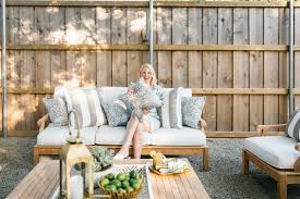 We found new furniture at arhaus and we now have the most gorgeous outdoor patio furniture ever! Tips For Styling A Chic Outdoor Patio With Frontgate Patio Furniture And More