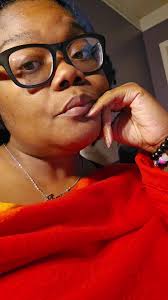 Thaddeus Matthews Confronts Woman