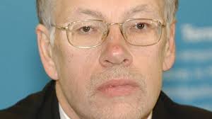 Lord Bichard: Retired people could do work for pensions