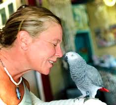 Introduction and photo sharing in a community