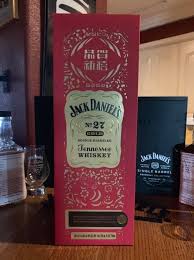 Jack Daniel S Gold 27 Whiskey Or Whisky Jack Daniels Whiskey