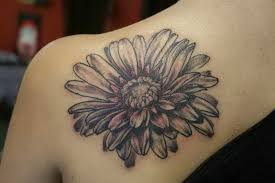 Black And White Daisy Tattoo Sleeve Daisy Tattoos Are Beautiful And One Of The Most Popular Flower Tattoos Description From Pinterest Com Daisy Tattoo Designs Daisy Tattoo Flower Tattoo Shoulder