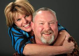 Leonard Coffee's Instagram, Twitter & Facebook