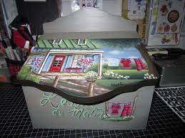 Articles traitant de patrons gratuits écrits par christine. Patron D Une Artiste En Peinture Sur Bois Decorative Painting Children Illustration Painting