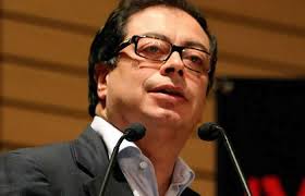 Gustavo petro dice que le diagnosticaron cáncer. Gustavo Petro Desconoce A Ivan Duque Como Presidente De Colombia