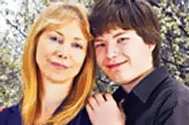 Rachel Stanfield's Instagram, Twitter & Facebook