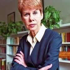 Bonnie Latimer's Instagram, Twitter & Facebook