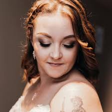 THE BEST 10 MAKEUP ARTISTS in ESSEX, VT