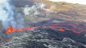 Address, phone number, piton de fournaise reviews: Le Piton De La Fournaise En Eruption 3 Avril 2020 Youtube