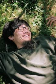 Sit, Eat and Chew 五味杂陈