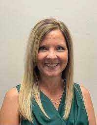 Kendra Hensley's Instagram, Twitter & Facebook