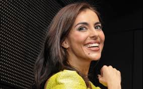 A referida imagem mostra a apresentadora da rtp1 muito mais nova, dado que foi há 22 anos, durante um evento do portugal fashion. Catarina Furtado Aos 44 Anos Exibe Corpo De Sonho Nova Gente