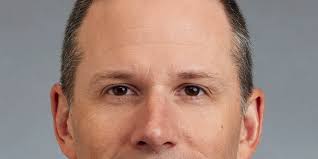 Shell workers survive helicopter crash