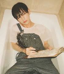 Pin De El See Em A Bts V Kim Taehyung Meninos Bts Rosto Lindo Rosto