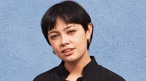 Emma Callahan's Instagram, Twitter & Facebook