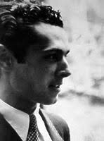 Antonio Bonet i Castellana, arquitecto, urbanista y diseñador español. Año  1937.