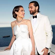 He said voevodina was informed of the irrevocable divorce on june 22, 2019. The Whirlwind Romance Between Sultan Muhammad V And Former Russian Beauty Queen Rihana Oksana Buro 24 7 Malaysia