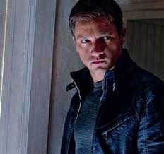 Jeremy Renner clothes in Bourne Legacy