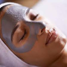 Le résultat est étonnant ! Soins Visage Nos Recettes Maison Pour Une Peau Eclatante Femme Actuelle Le Mag