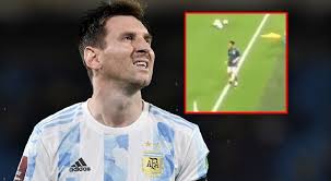 El juego se puso cuesta. Yksbcublsruikm