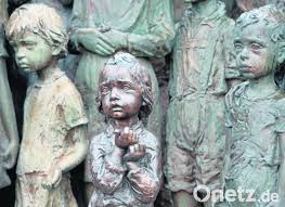 Lidice, czechoslovakia 10 jun 1942. Mit Dem Einmarsch Der Roten Armee In Prag Im Mai 1945 Begann Die Vertreibung Der Deutschen Aus Rache Auch Fur Das Massaker Von Lidice Onetz