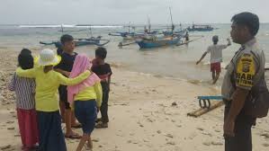 Sebarin no hp tante ismi | dia marah banget. Wisata Pantai Diawasi Ketat Edisi 10 Juni 2019 Radar Kaur