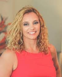 Diana Foreman's Instagram, Twitter & Facebook