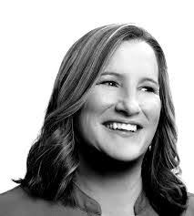 Nancy Haig's Instagram, Twitter & Facebook