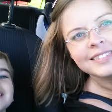 Karla Bennett's Instagram, Twitter & Facebook