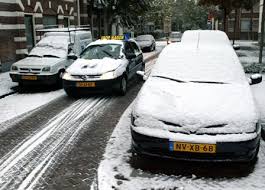 Op veel plaatsen in nederland is sneeuw gevallen. De Cbr Procedure Over Uitstellen Examens Wegens Sneeuw Rijschoolpro