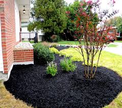 Stunning Black Mulch Landscaping Ideas You Must See Mulch Landscaping Cheap Mulch Landscape Design