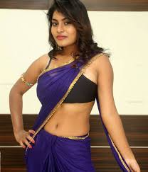 Pranitha hot navel show and cute photo gallery in saree. Pin Auf Navel