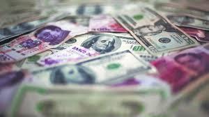 Peso mexicano se deprecia frente al dólar en espera del discurso de Kevin Warsh
