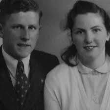 Mum and dad Maisie and Duncan Sinclair !