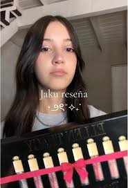 Reseña de Lip Oils de Ellen Tracy 🌸