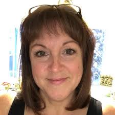 Lisa Robichaud-Rioux (@lisarobrioux)