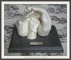Mommy Daddy Baby 3d Casting By Julia Schulze Germany Www Mommyandbaby De Baby Cast Hand Sculpture Baby Decor