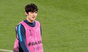 Jul 28, 2021 · during this period, azmoun has made 85 appearances and scored 54 goals for zenit. Torriecher Feine Technik Wer Ist Bayers Wunschsturmer Azmoun