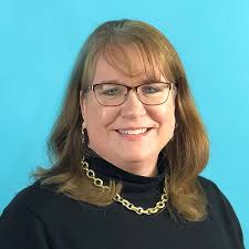 A Specialized Team of Floral Preservationists and Craftsman