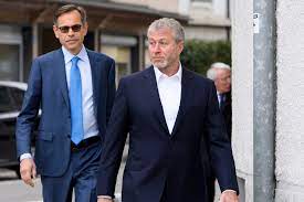 Roman abramovich is a billionaire who is not afraid to splash the cash and a good father. Roman Abramovich After Visa Troubles In Britain Surfaces In Israel The New York Times