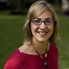 Gretchen Lyons's Instagram, Twitter & Facebook