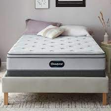 You spend a lot of time in bed, so it is important to choose a mattress that will help you get the best night's sleep possible. Beautyrest Br800 Plush Eurotop 12 Full Mattress Set Sam S Club