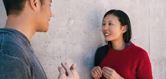 Vokal yang memiliki tanda diakritik berupa topi seperti /â/, /î/, /û/, /ê/, dan /ô/ merupakan vokal panjang. Tips Ampuh Mahir Percakapan Bahasa Inggris 2 Orang